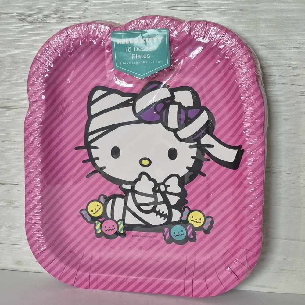 Hello Kitty Pink Dessert Plates